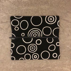 3/$12 Canvas Travel Pouch EUC